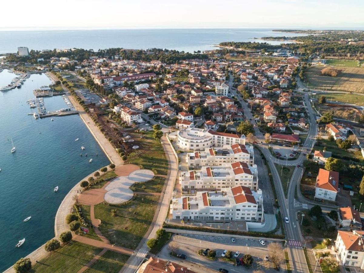 Edra Suite Apartment Umag Luaran gambar