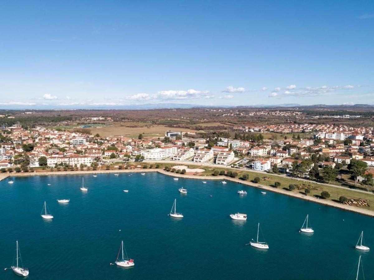 Edra Suite Apartment Umag Luaran gambar